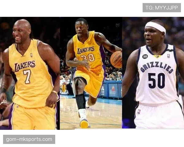 沃顿高位策应主导进攻，拉开空间改变对手防守结构